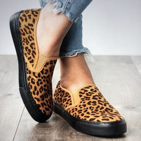 mata Shoes - Leopard Slip Ons
